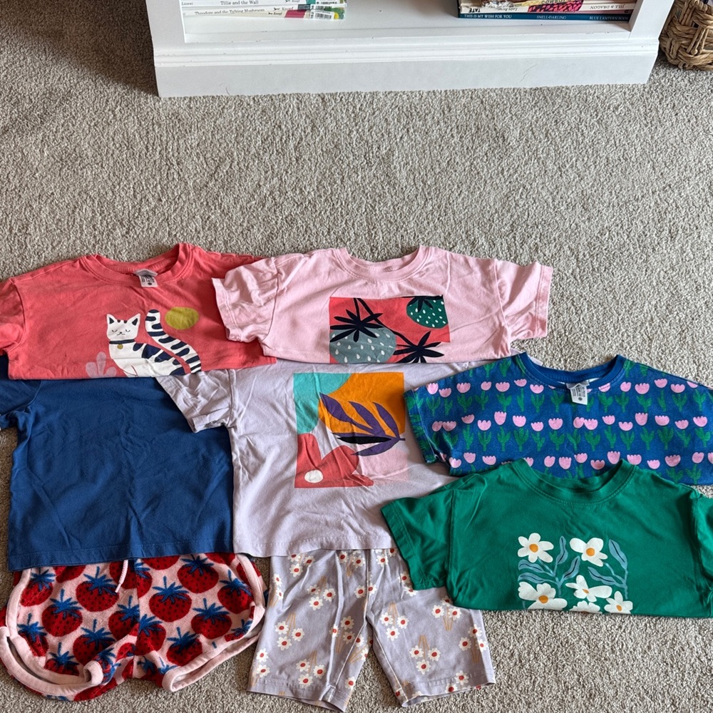 Lot of Hannah Andersson play clothes size 4
